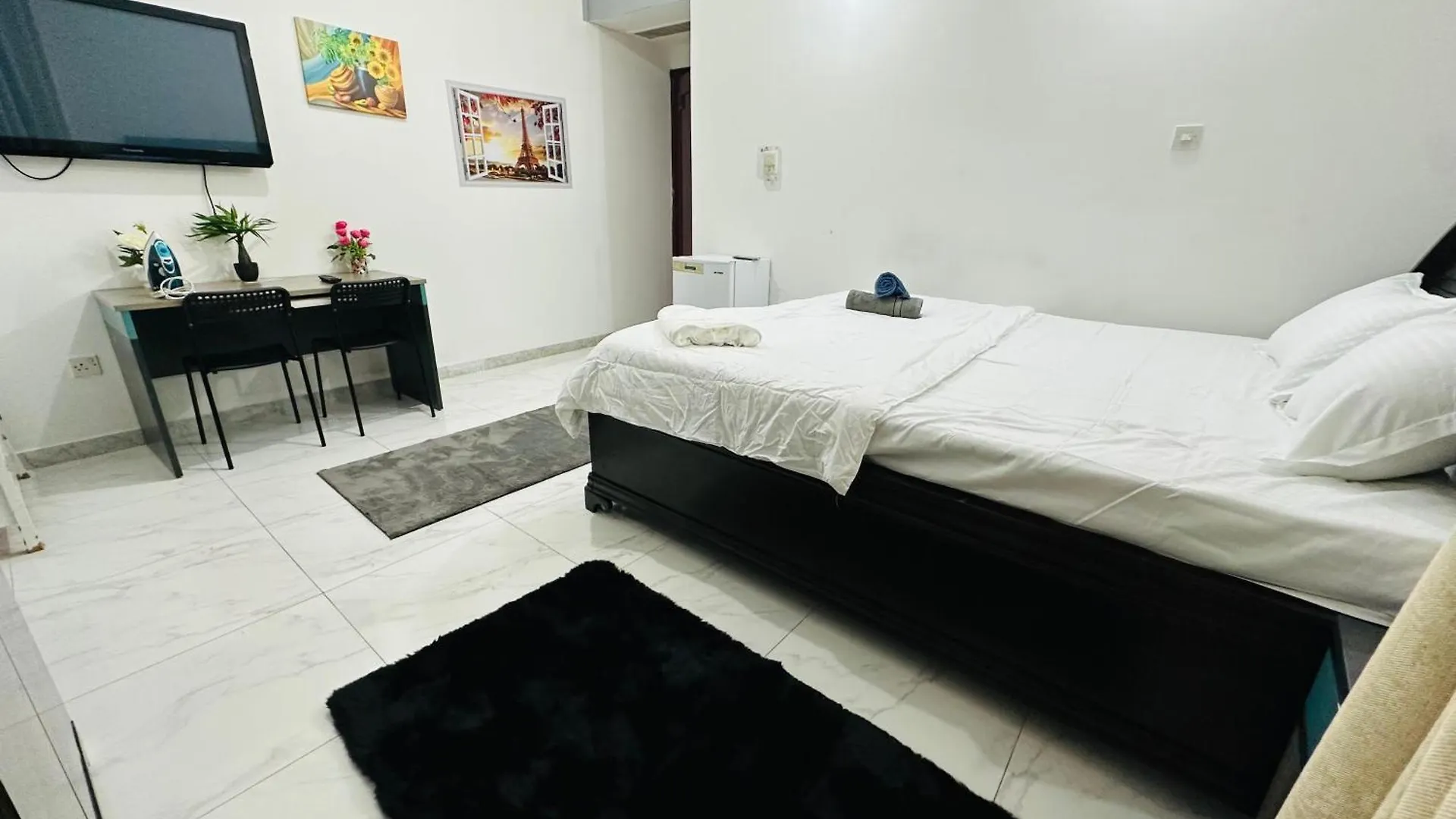 kontakty Mbz - Master Room
